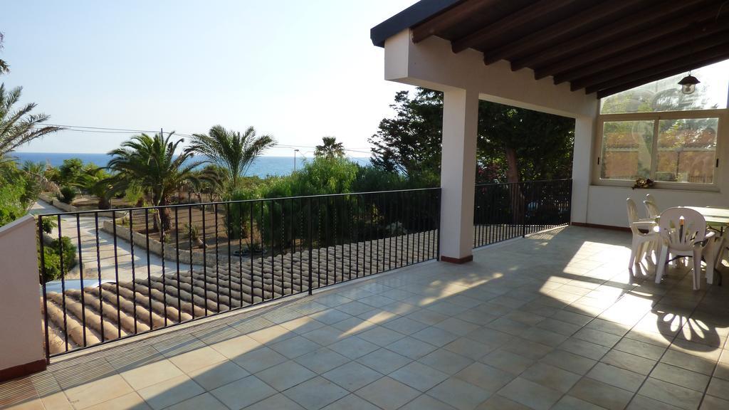 La Villa Rosa al Mare Pozzallo Esterno foto