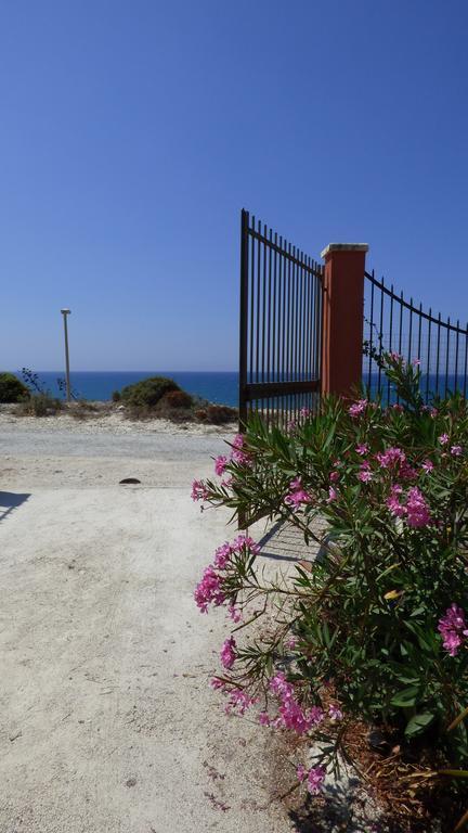 La Villa Rosa al Mare Pozzallo Esterno foto