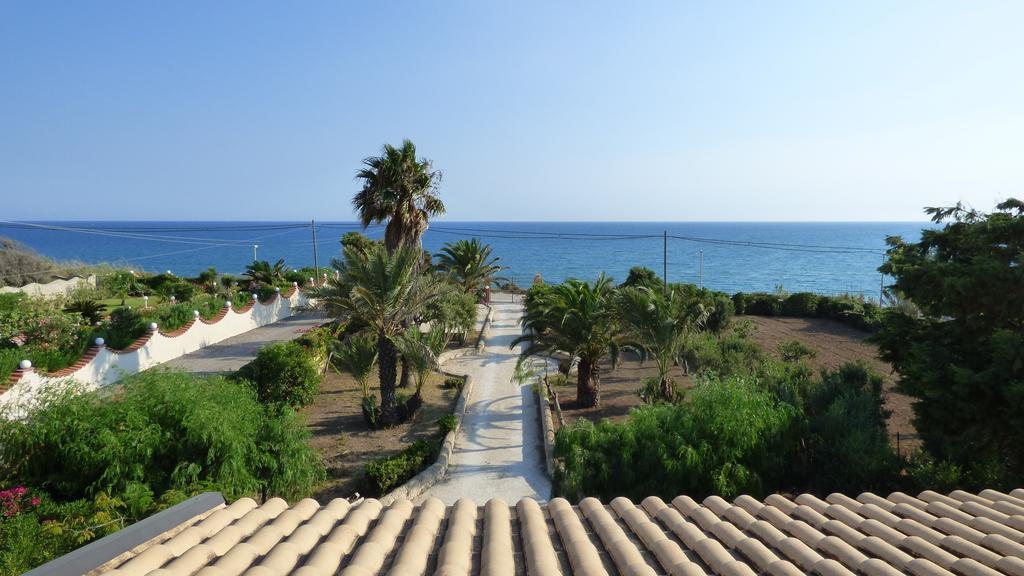 La Villa Rosa al Mare Pozzallo Esterno foto